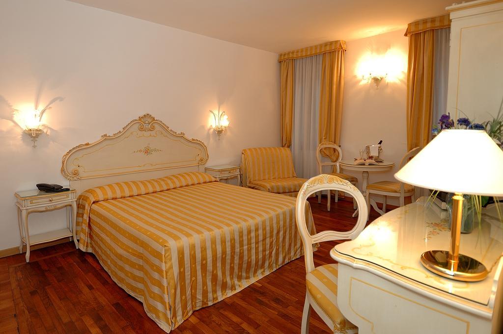 Casa Sul Molo Bed & Breakfast Venice Exterior photo